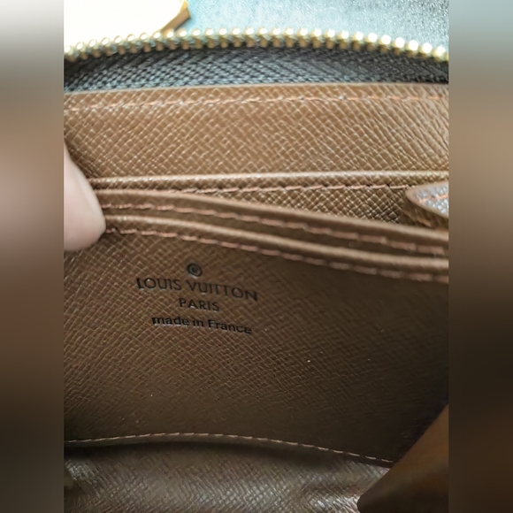 Louis Vuitton Monogram Zippy Coin Purse Wallet - Picture 12 of 13